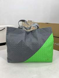 Picture of Issey Miyake Handbags _SKUfw163677877fw